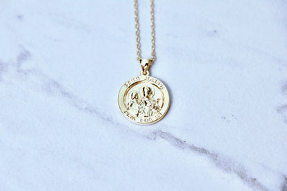 Saint Joseph Pendant Necklace, Wife Gift, Birthday Gift, Sister Gift, Bridesmaid Gift, Best Friend Gift, Religious Gift, Confirmation Gift, Communion Gift