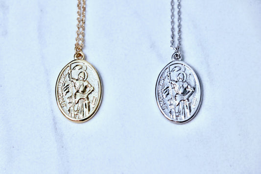 Saint Joan of Arc Premium Pendant Necklace, Wife Gift, Birthday Gift, Sister Gift, Bridesmaid Gift, Best Friend Gift, Religious Gift, Confirmation Gift, Communion Gift